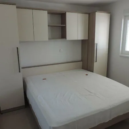 Apartament Slatina 13/1 Vir