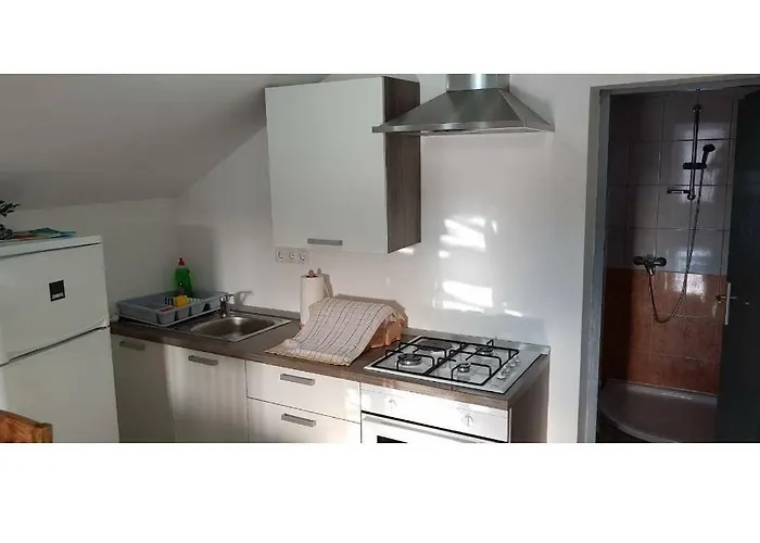 Slatina 13/1 Apartman *