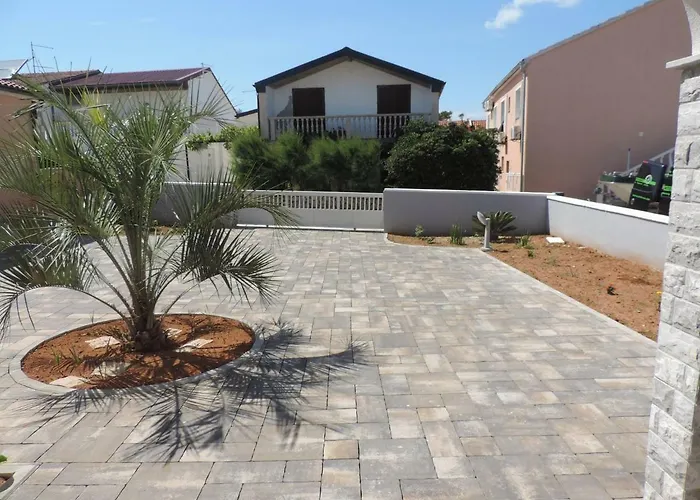 Slatina 13/1 Apartman *